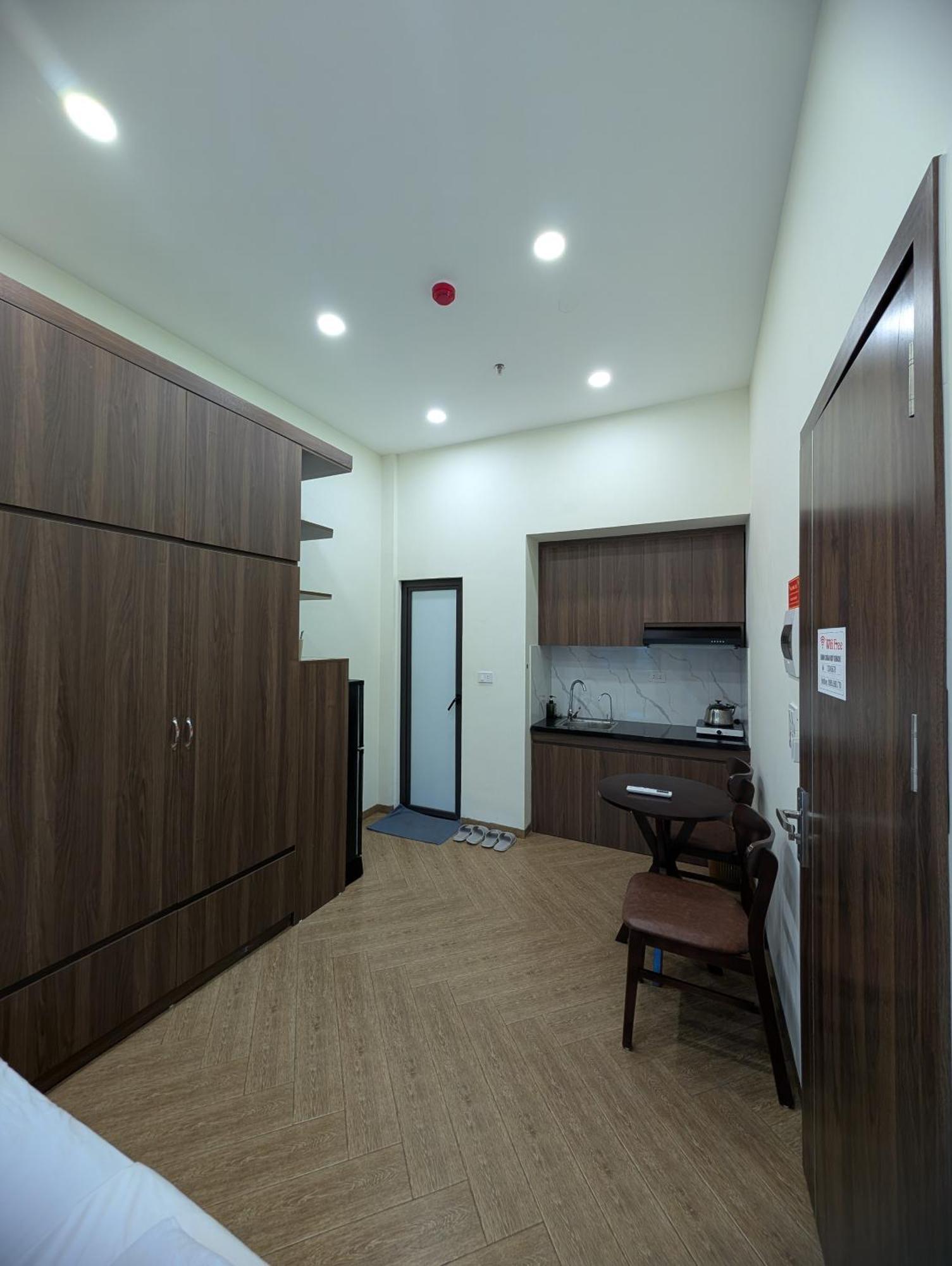 Era Apartment 158 Nguyen Khanh Toan Hanoi Exterior photo