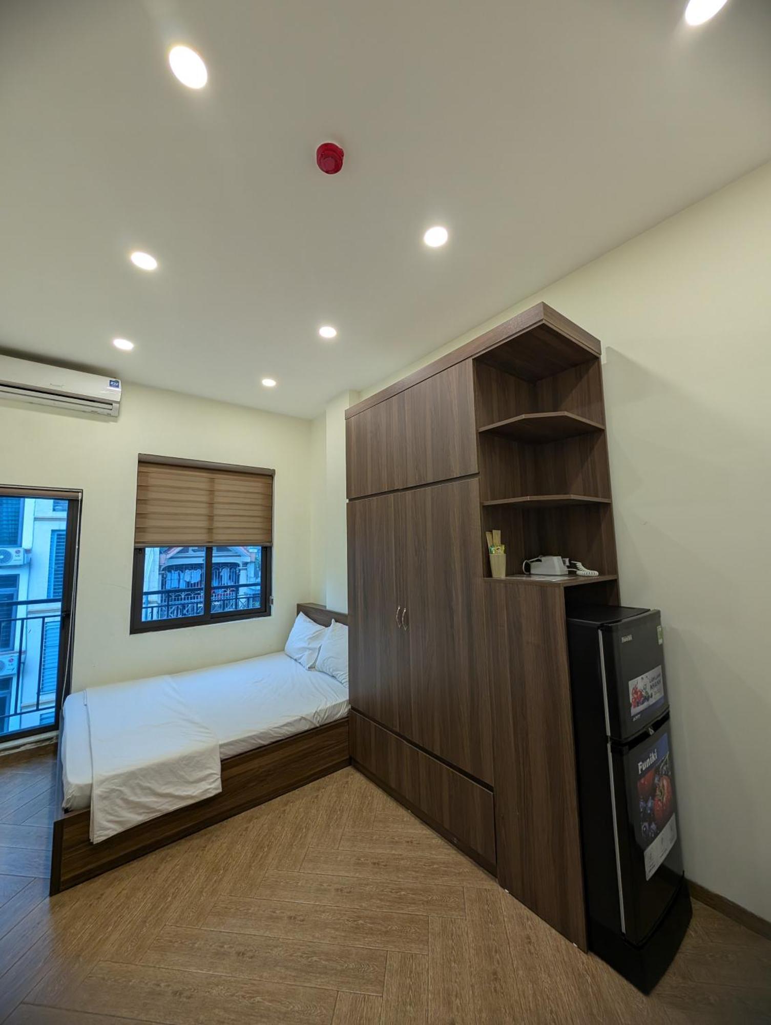 Era Apartment 158 Nguyen Khanh Toan Hanoi Exterior photo