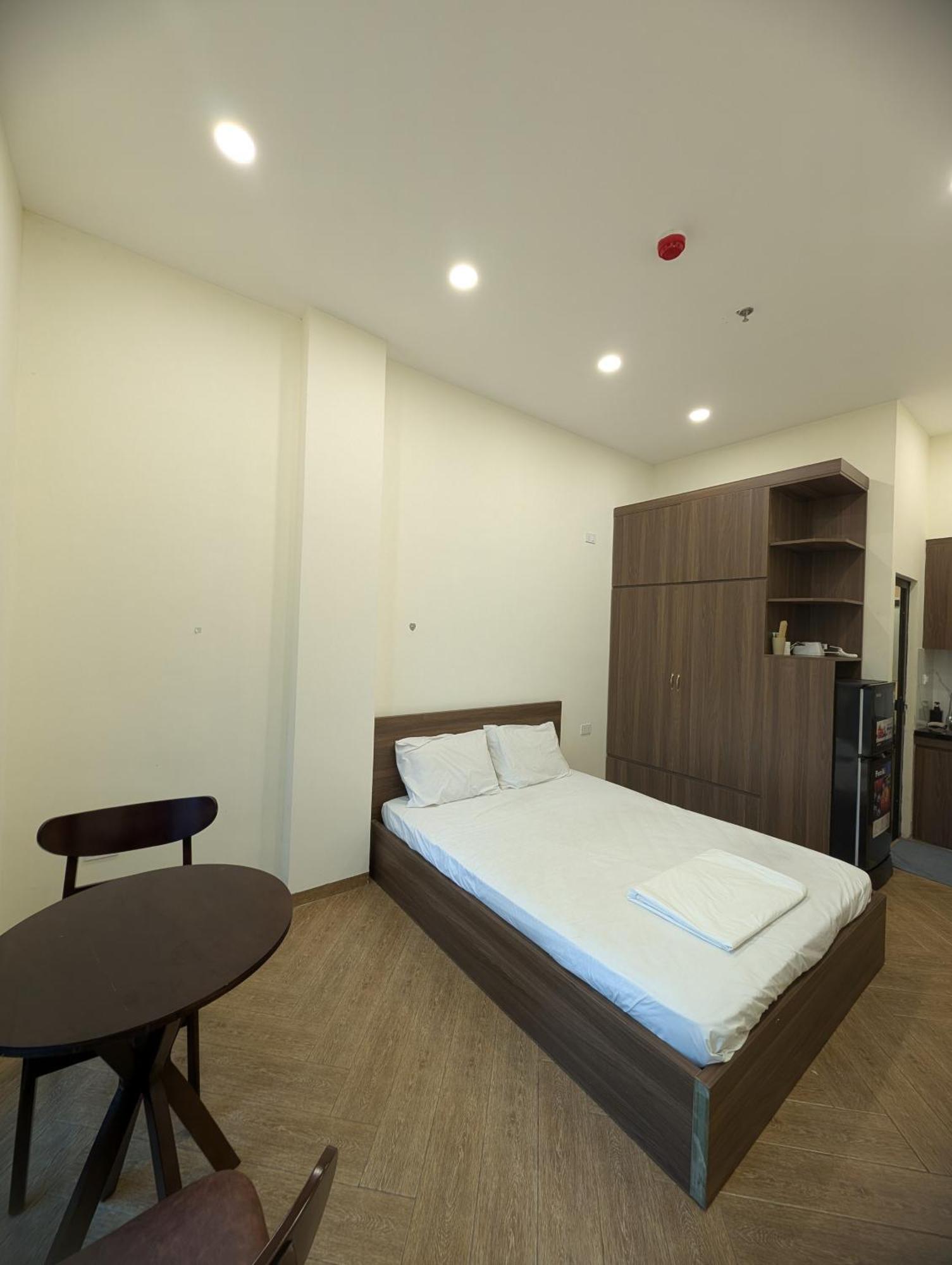 Era Apartment 158 Nguyen Khanh Toan Hanoi Exterior photo